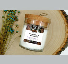Load image into Gallery viewer, EUCALUPTUS & SPEARMINT SOY BLEND CANDLE
