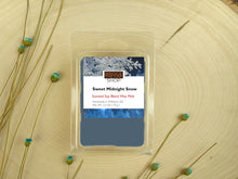 Load image into Gallery viewer, SWEET MIDNIGHT SNOW SOY BLEND CANDLE