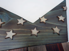 Load image into Gallery viewer, AMERICAN WOOD FLAG STAR