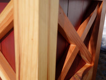 Load image into Gallery viewer, Farmhouse Planter close up