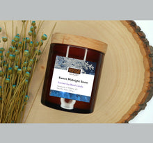 Load image into Gallery viewer, SWEET MIDNIGHT SNOW SOY BLEND CANDLE
